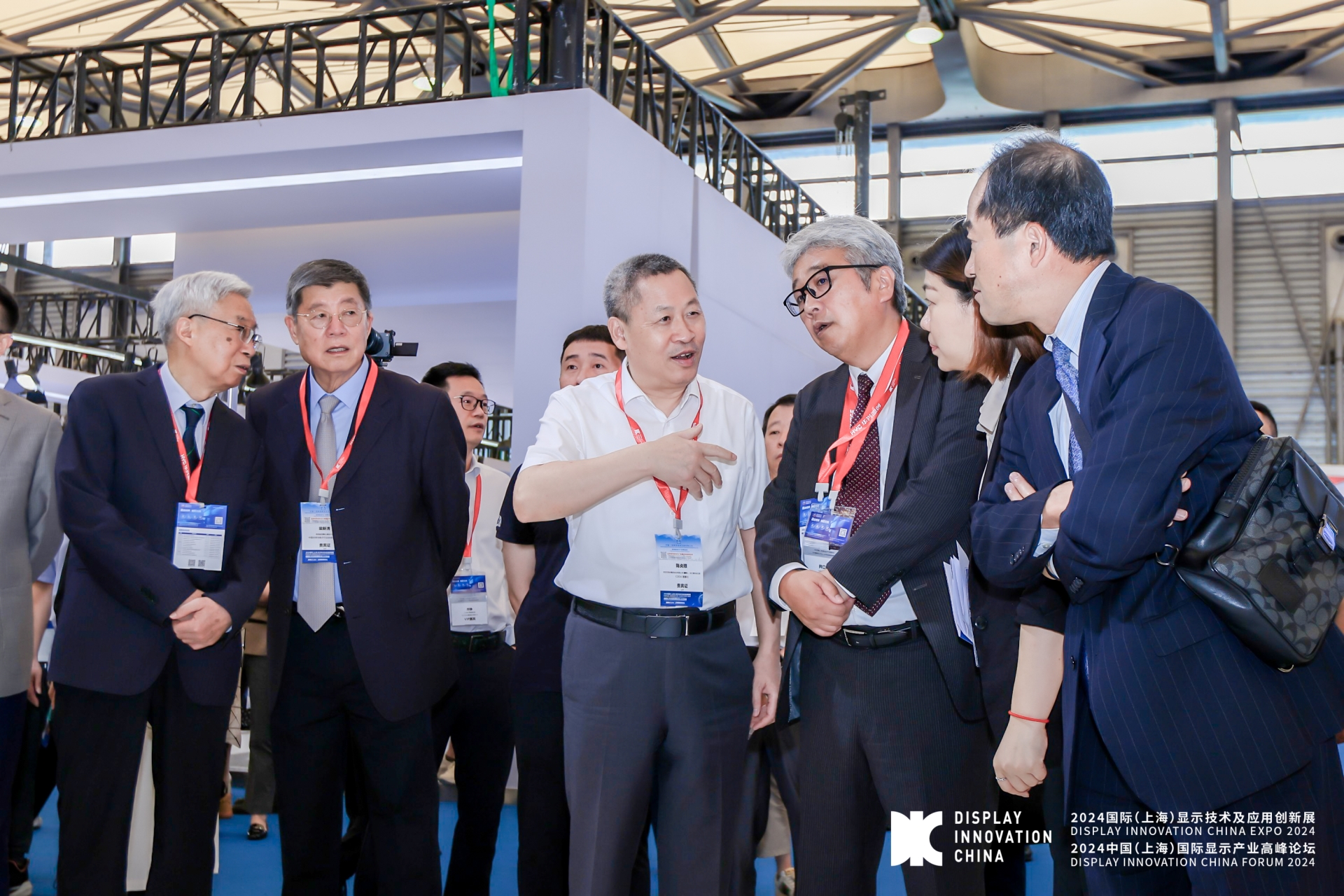 cm-137475190637.jpg cm-137475190637.jpg